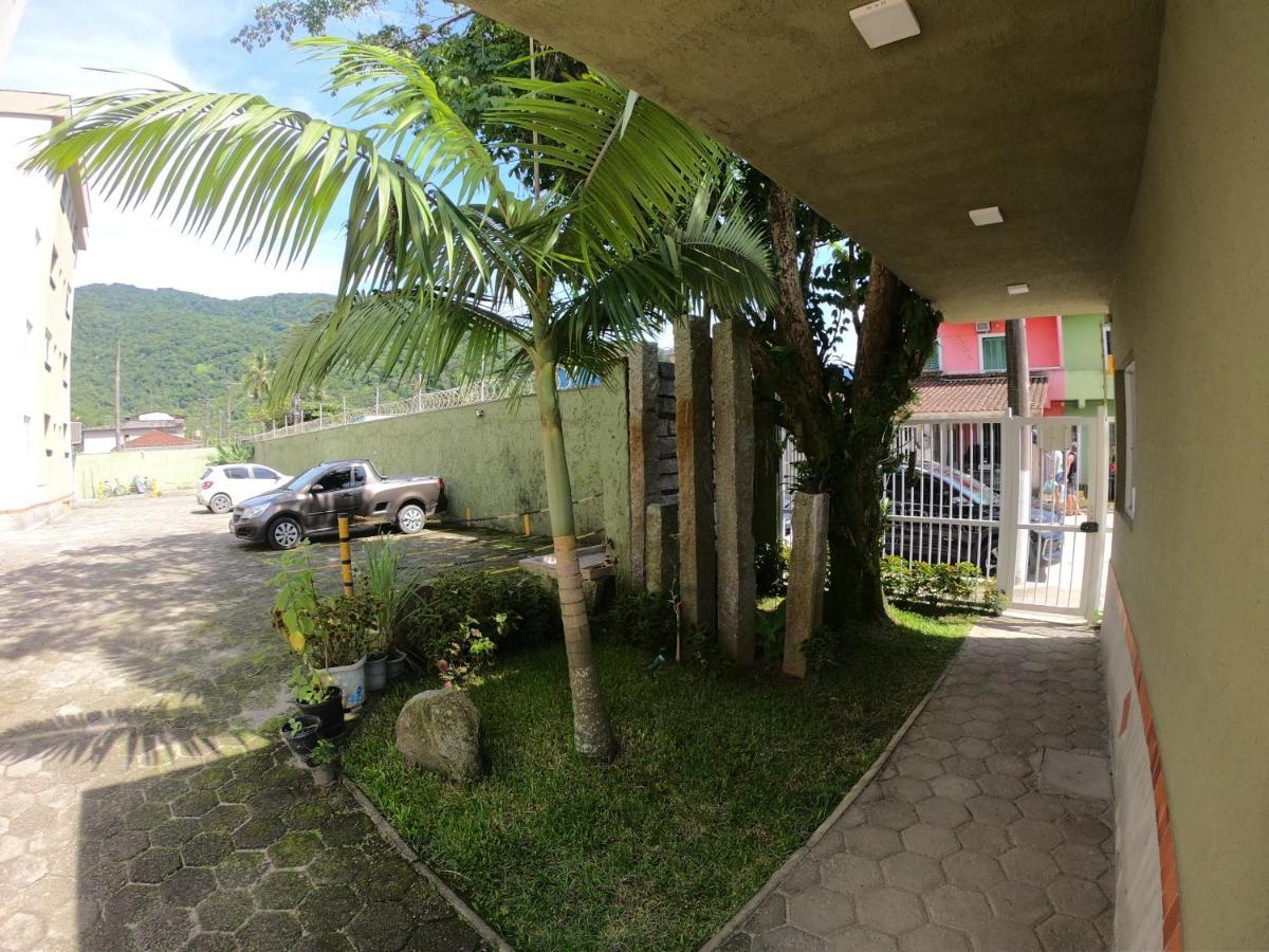 Apto Pertinho Da Praia - Lindo E Equipado! Internet 400Mb E 3 Tvs - Completo! Tv A Cabo Ubatuba Extérieur photo